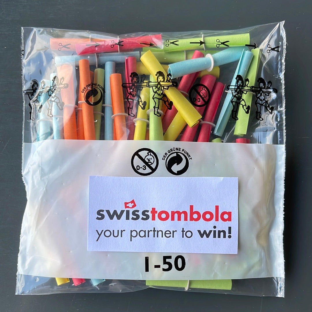 50 Swisstombola Röllchenlose mit den Treffer Nummern: